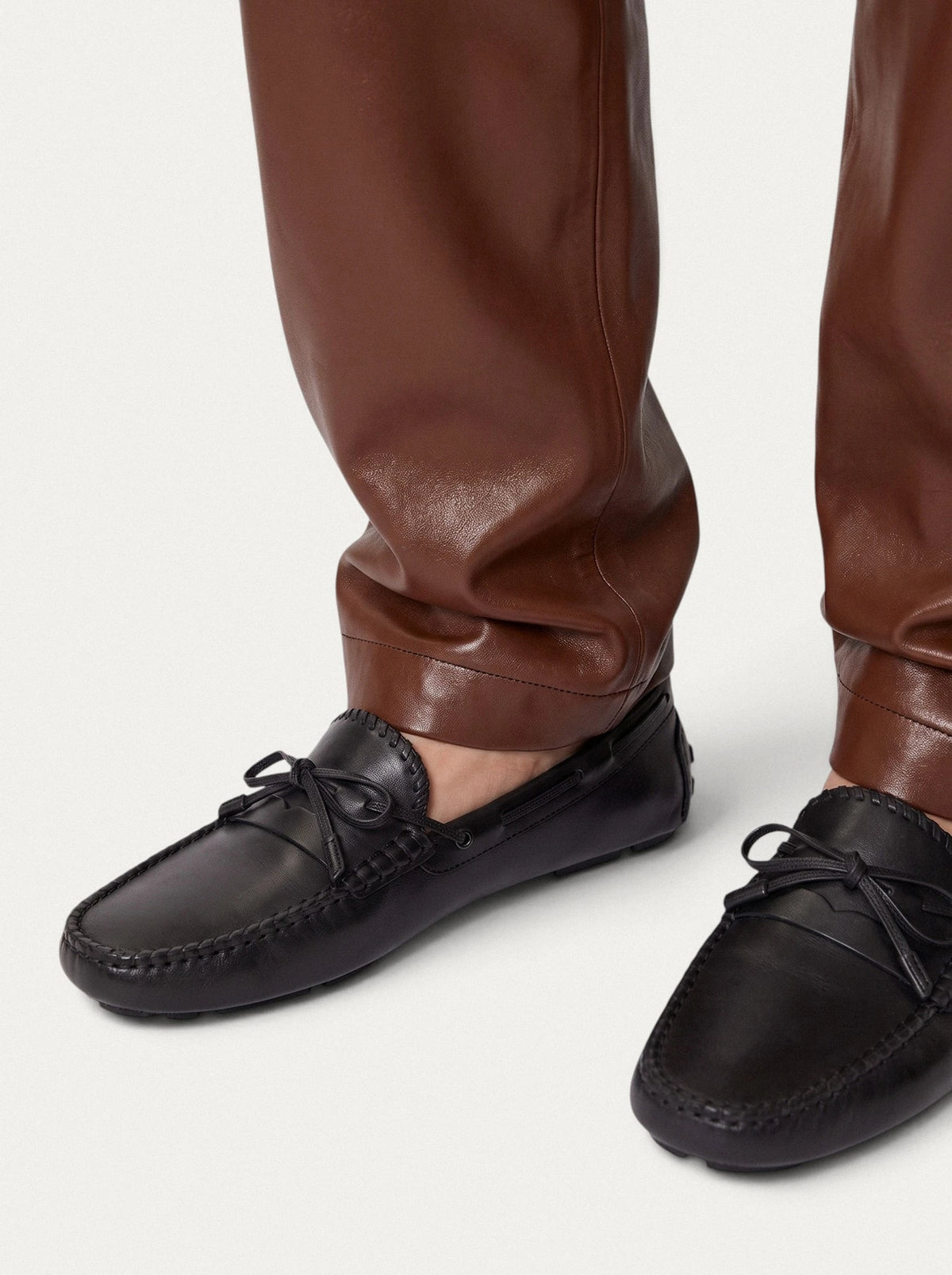 Bow Moccasin